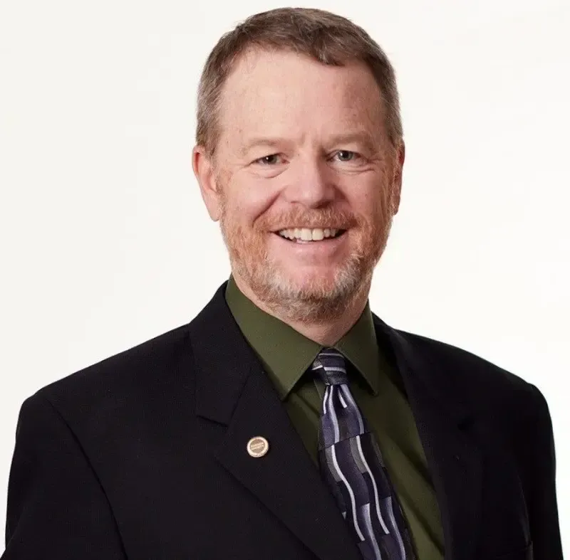 Erik Scott Headshot